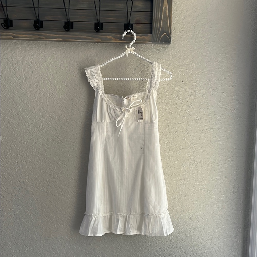 Aeropostale NWT white dress size small